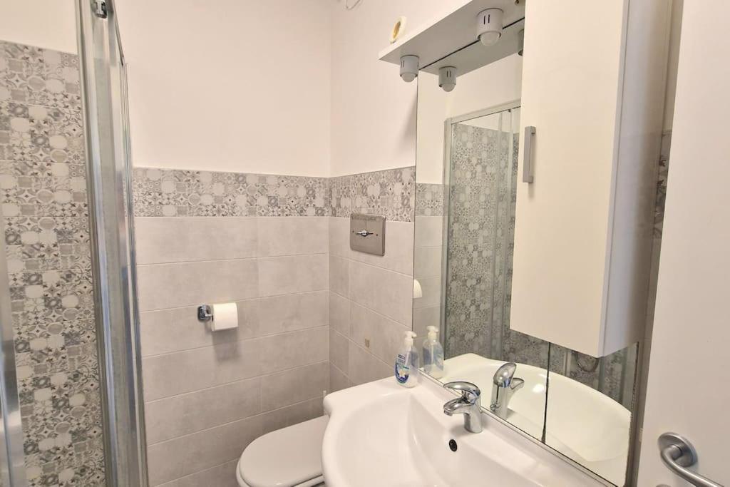 Europa Pool Apartment Bardolino Exterior photo